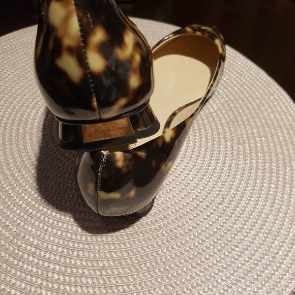 Kate Spade - Picture 2 of 8